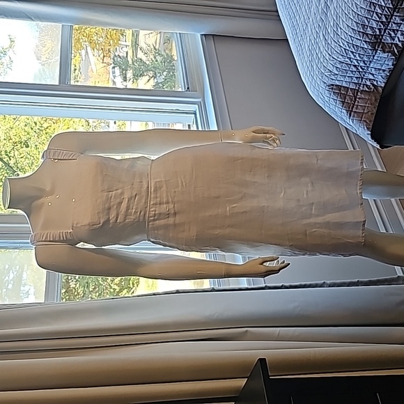 Reformation Linen Dress - Picture 3 of 8